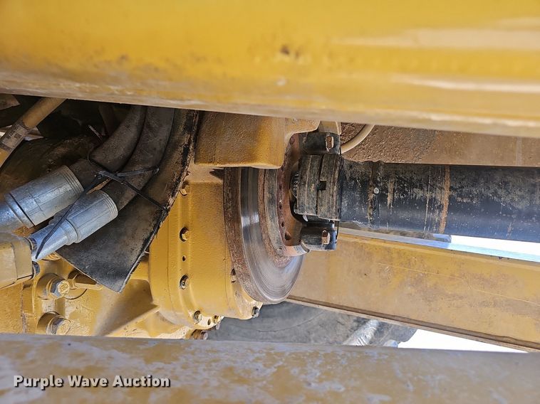 image for item NX9064 2013 Caterpillar  740B haul truck