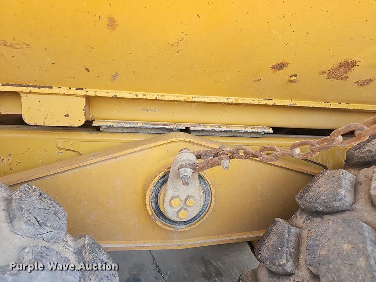 image for item NX9064 2013 Caterpillar  740B haul truck