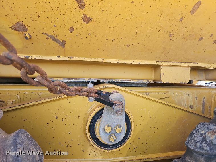 image for item NX9064 2013 Caterpillar  740B haul truck