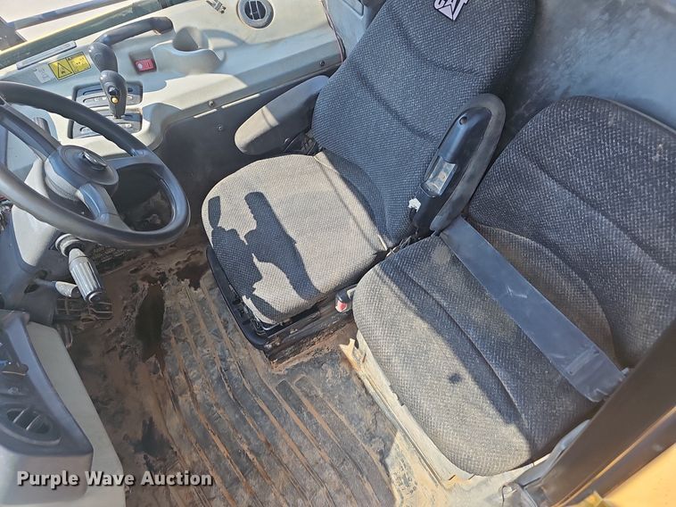 image for item NX9064 2013 Caterpillar  740B haul truck