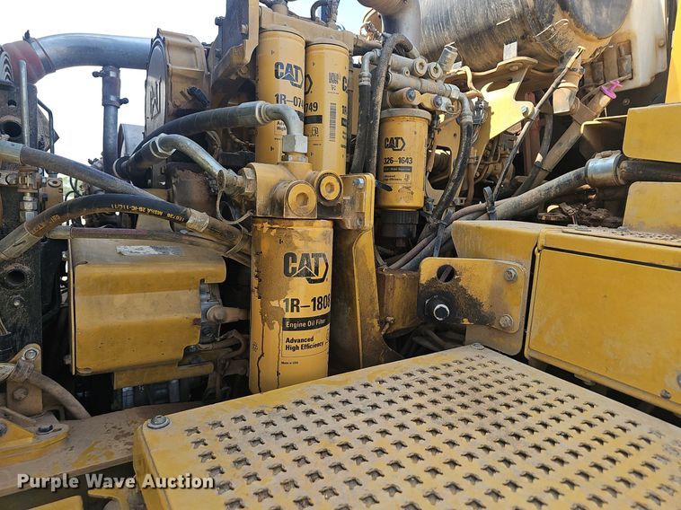 image for item NX9064 2013 Caterpillar  740B haul truck