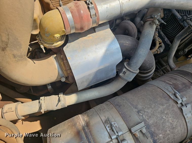 image for item NX9064 2013 Caterpillar  740B haul truck