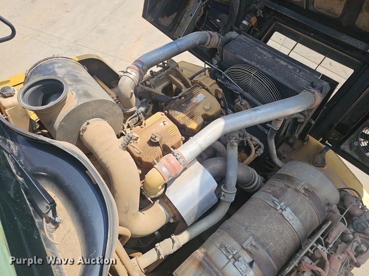 image for item NX9064 2013 Caterpillar  740B haul truck