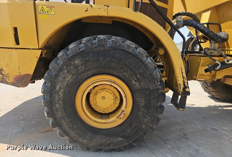 image for item NX9064 2013 Caterpillar  740B haul truck