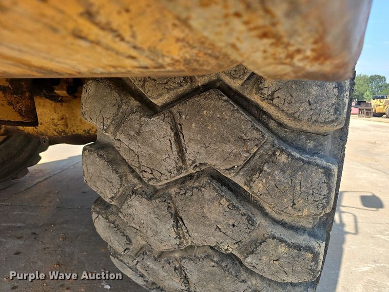 image for item NX9064 2013 Caterpillar  740B haul truck