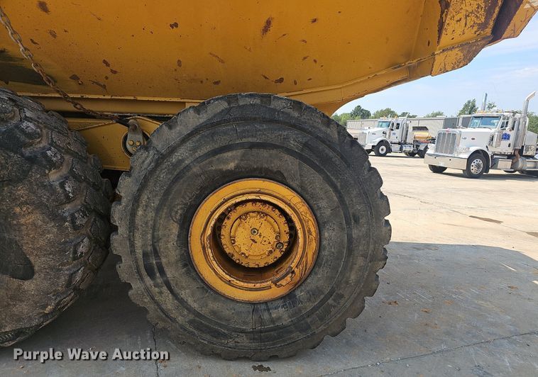 image for item NX9064 2013 Caterpillar  740B haul truck