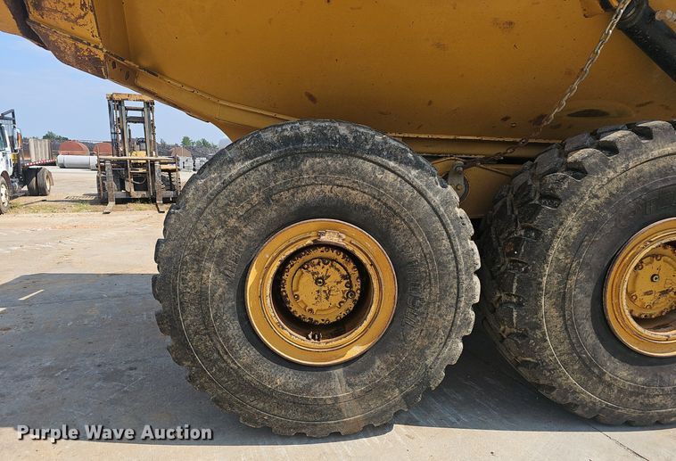 image for item NX9064 2013 Caterpillar  740B haul truck