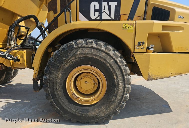 image for item NX9064 2013 Caterpillar  740B haul truck