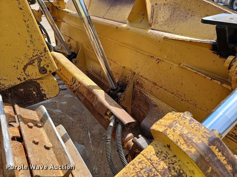 image for item NX9067 2012 Caterpillar  D8T dozer