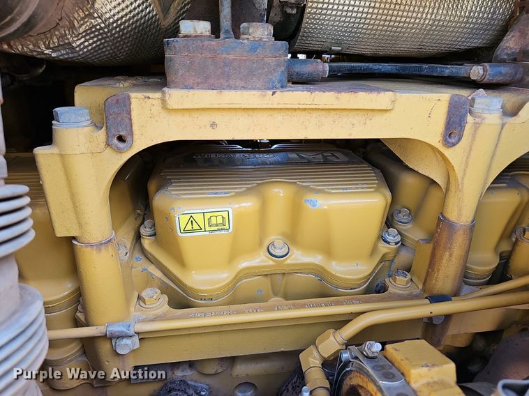 image for item NX9067 2012 Caterpillar  D8T dozer