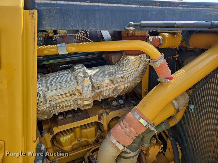 image for item NX9067 2012 Caterpillar  D8T dozer