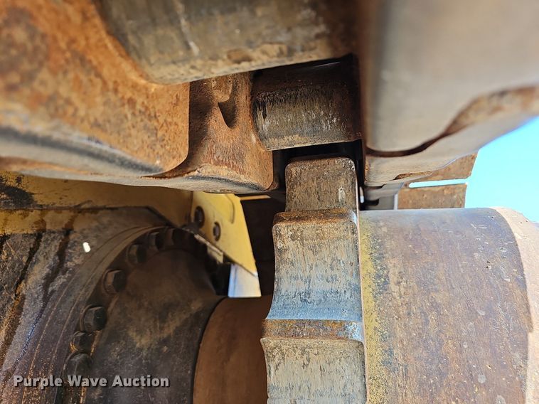 image for item NX9067 2012 Caterpillar  D8T dozer