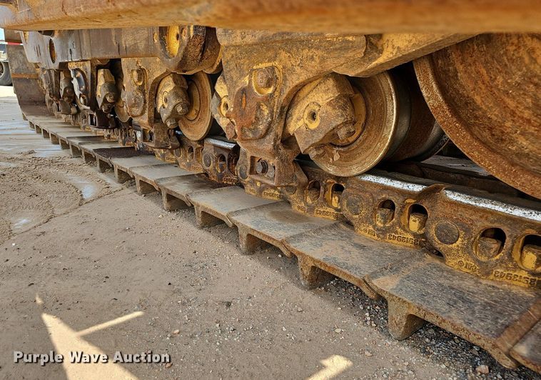 image for item NX9067 2012 Caterpillar  D8T dozer