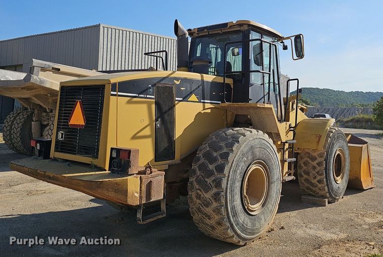 image for item NX9071 2004 Caterpillar 966G wheel loader