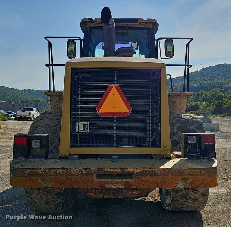 image for item NX9071 2004 Caterpillar 966G wheel loader