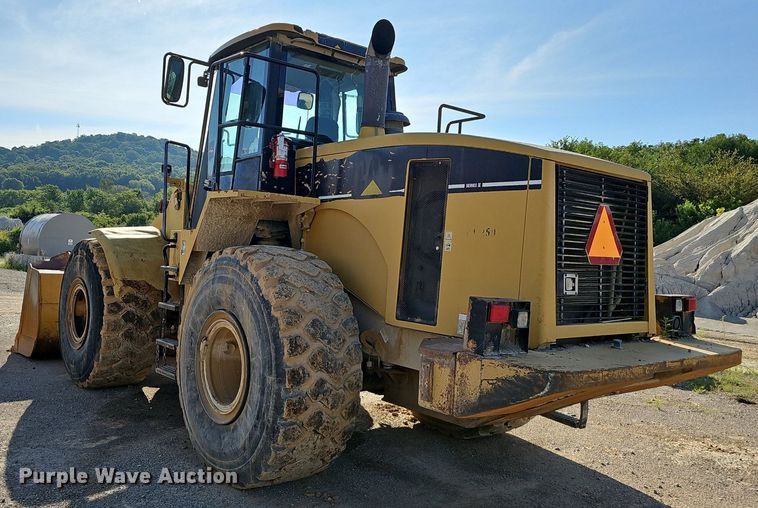 image for item NX9071 2004 Caterpillar 966G wheel loader