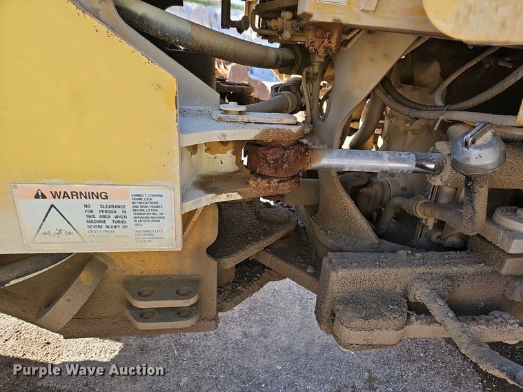 image for item NX9071 2004 Caterpillar 966G wheel loader