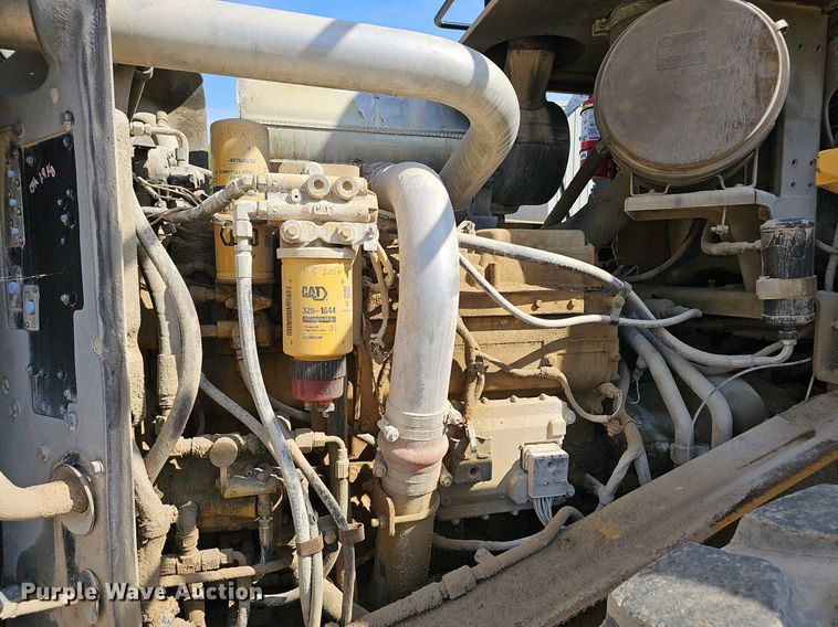 image for item NX9071 2004 Caterpillar 966G wheel loader