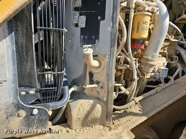 image for item NX9071 2004 Caterpillar 966G wheel loader