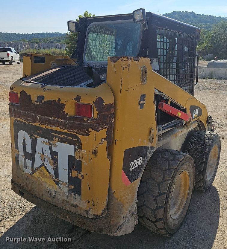 image for item NX9072 2011 Caterpillar 226B skid steer loader