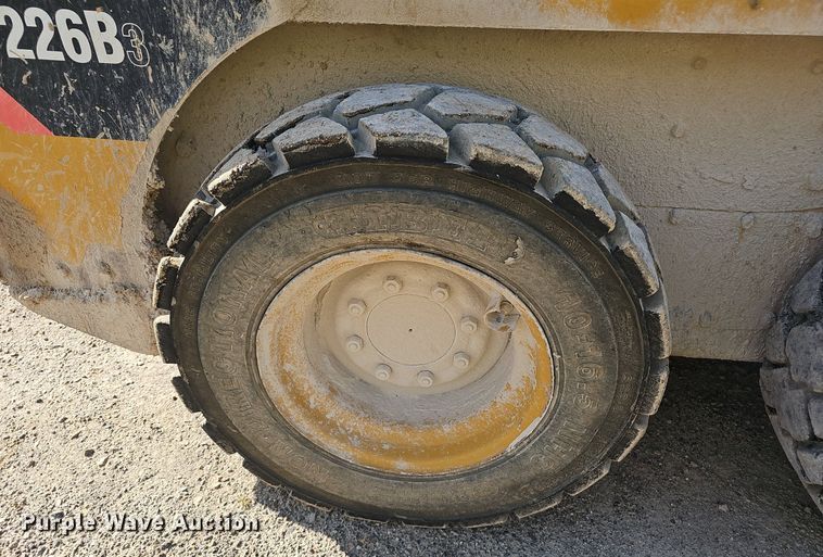 image for item NX9072 2011 Caterpillar 226B skid steer loader