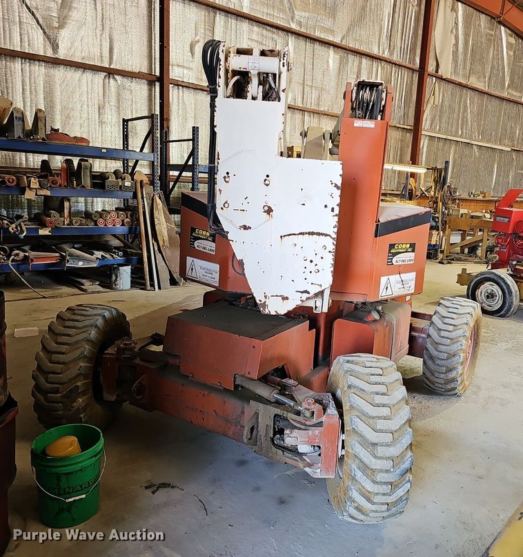 image for item NX9073 1999 Snorkel UN0-41F0 boom lift