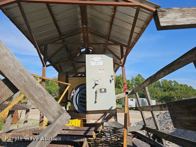 image for item NX9074 Caterpillar SR-4 generator