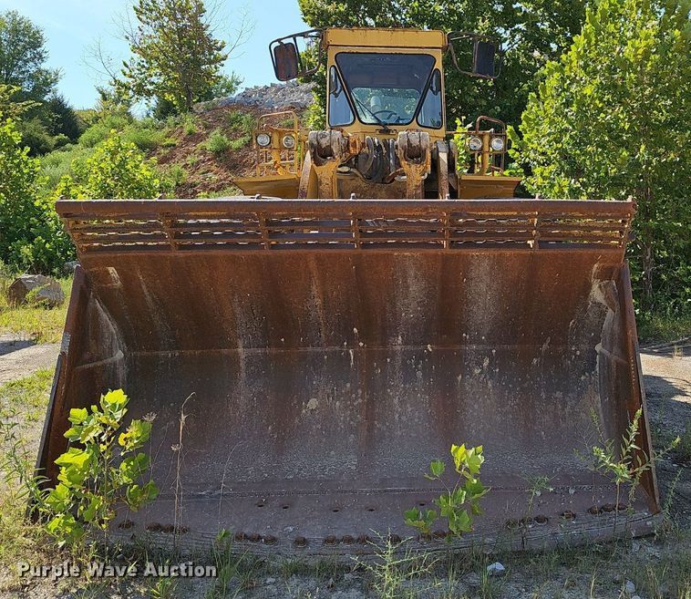 image for item NX9075 1983 Caterpillar 988B wheel loader