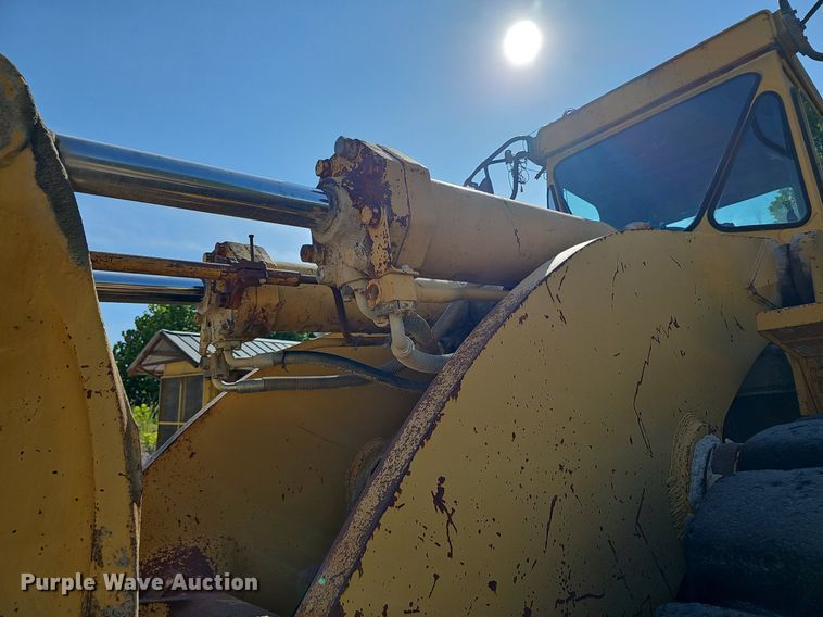 image for item NX9075 1983 Caterpillar 988B wheel loader