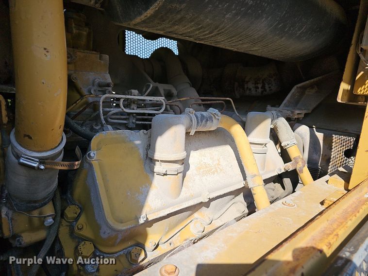 image for item NX9075 1983 Caterpillar 988B wheel loader
