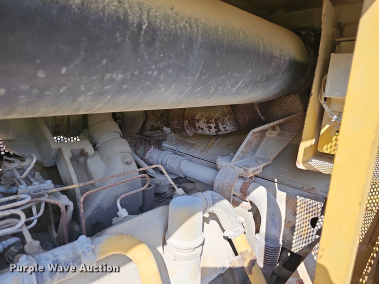 image for item NX9075 1983 Caterpillar 988B wheel loader