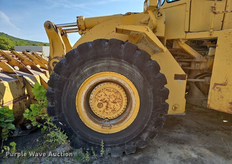 image for item NX9075 1983 Caterpillar 988B wheel loader