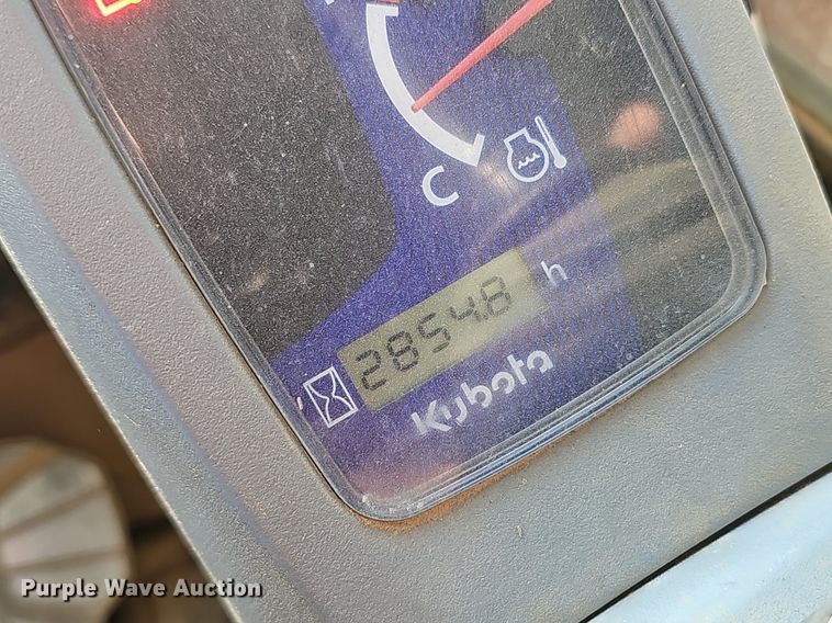 image for item NX9126 2015 Kubota  SVL 75-2 tracked skid steer loader