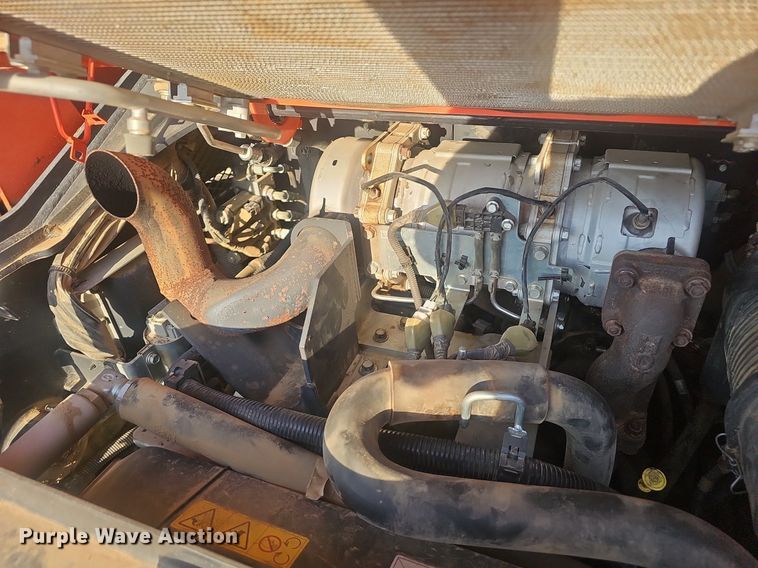 image for item NX9126 2015 Kubota  SVL 75-2 tracked skid steer loader