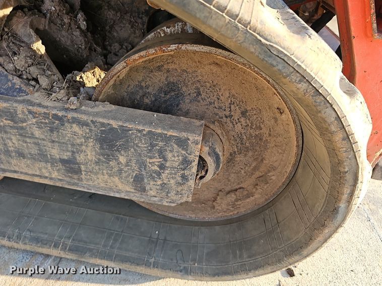 image for item NX9126 2015 Kubota  SVL 75-2 tracked skid steer loader