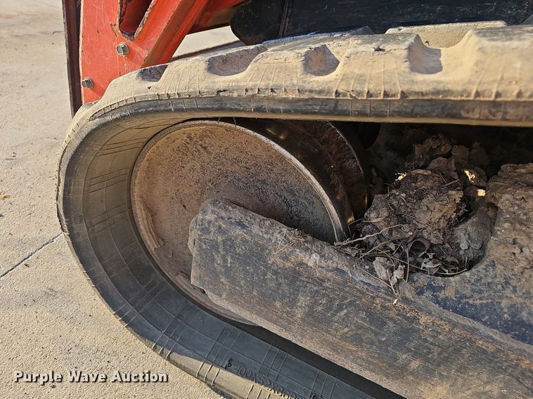 image for item NX9126 2015 Kubota  SVL 75-2 tracked skid steer loader