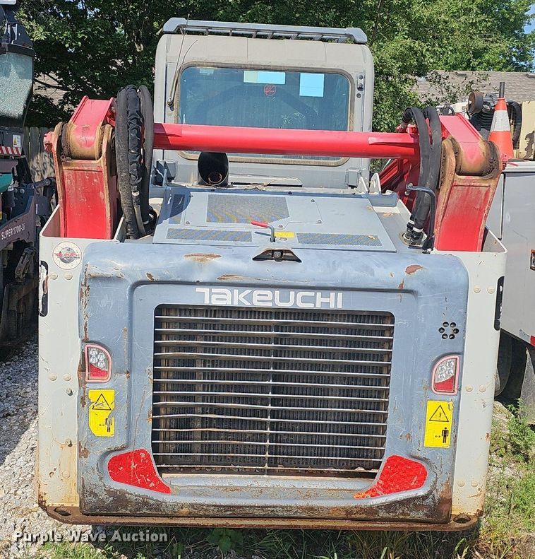 image for item NX9128 2021 Takeuchi  TL12V2 tracked skid steer loader