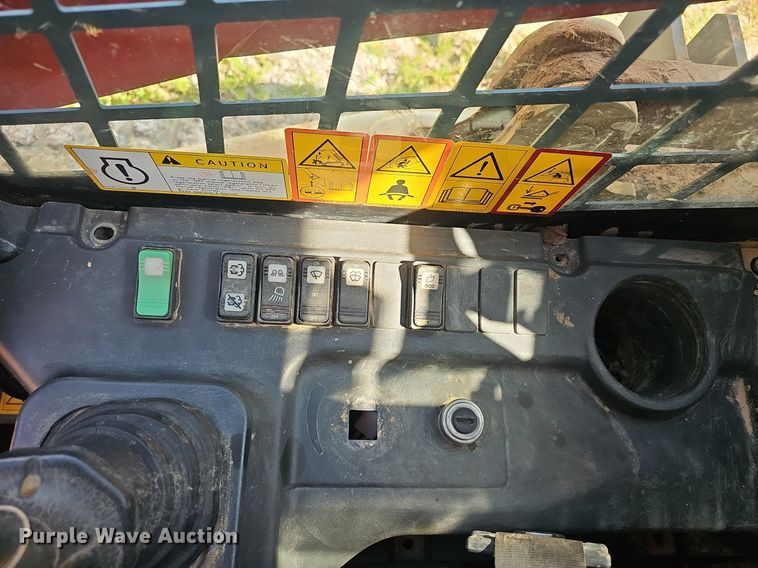 image for item NX9128 2021 Takeuchi  TL12V2 tracked skid steer loader