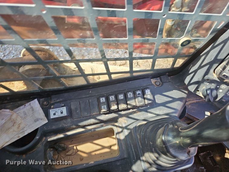 image for item NX9128 2021 Takeuchi  TL12V2 tracked skid steer loader