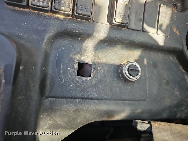 image for item NX9128 2021 Takeuchi  TL12V2 tracked skid steer loader