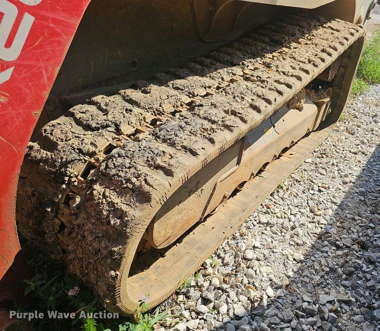 image for item NX9128 2021 Takeuchi  TL12V2 tracked skid steer loader