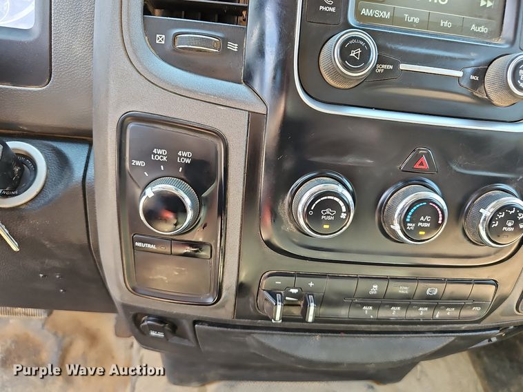 image for item NX9129 2014 Dodge Ram 5500 utility / service truck