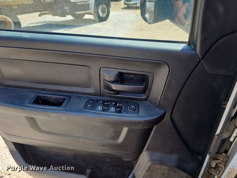 image for item NX9129 2014 Dodge Ram 5500 utility / service truck