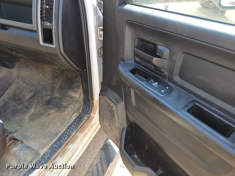 image for item NX9129 2014 Dodge Ram 5500 utility / service truck