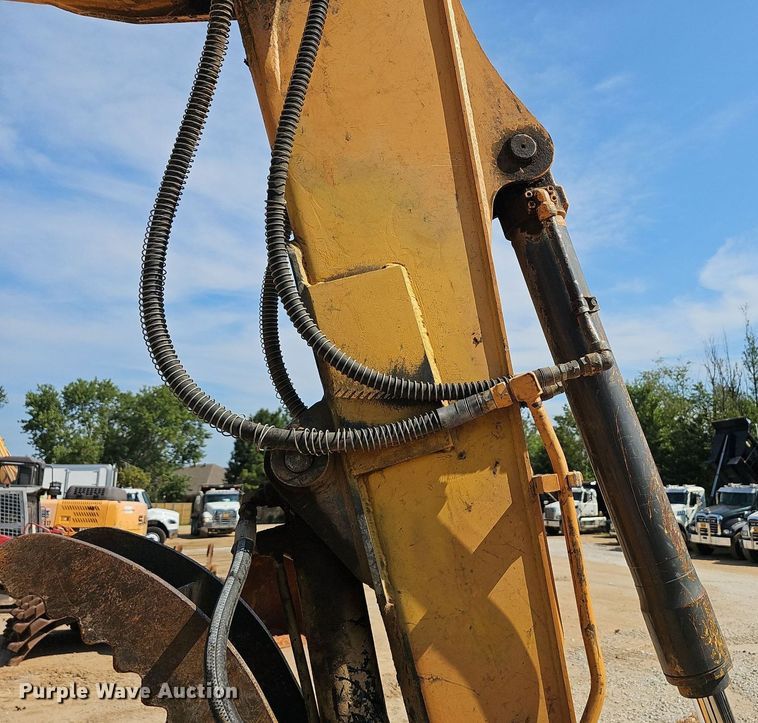 image for item NX9134 2015 Case CX80C mini excavator