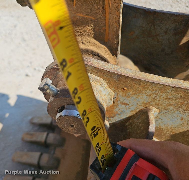 image for item NX9134 2015 Case CX80C mini excavator