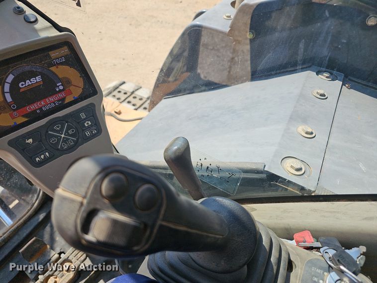 image for item NX9134 2015 Case CX80C mini excavator