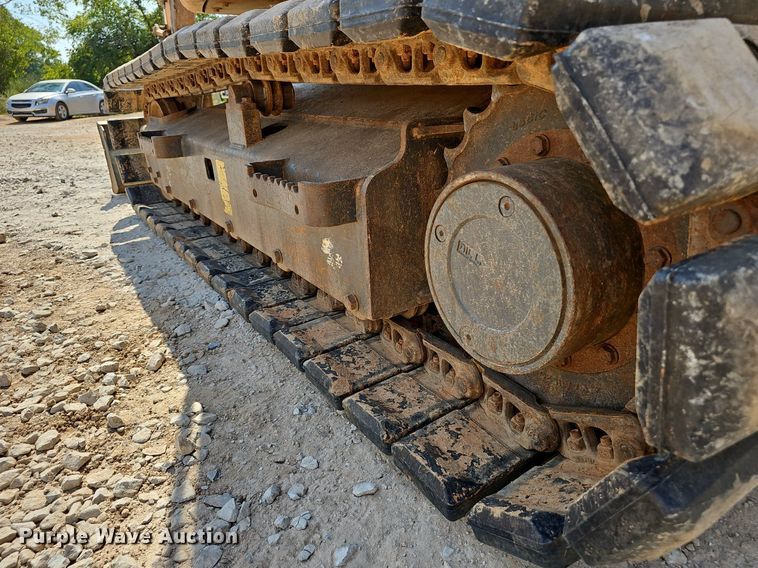 image for item NX9134 2015 Case CX80C mini excavator