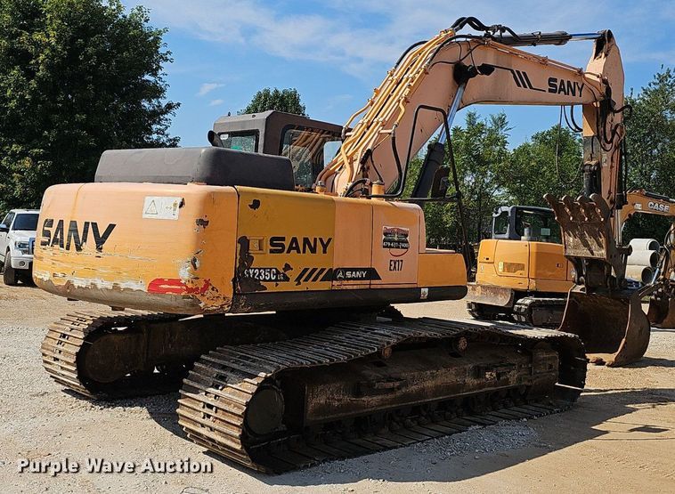 image for item NX9135 2014 Sany SY235LC excavator