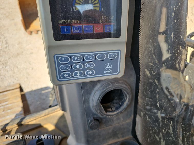 image for item NX9135 2014 Sany SY235LC excavator